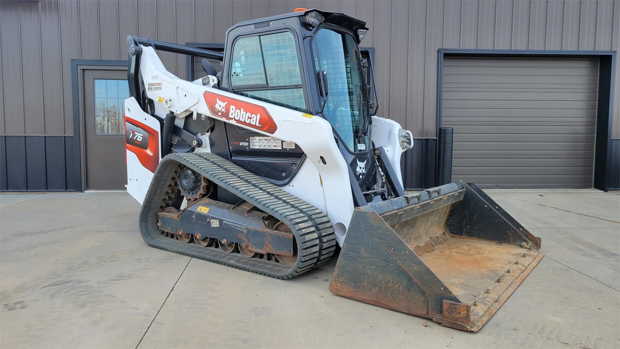 2021 BOBCAT T76 in Gary, SD