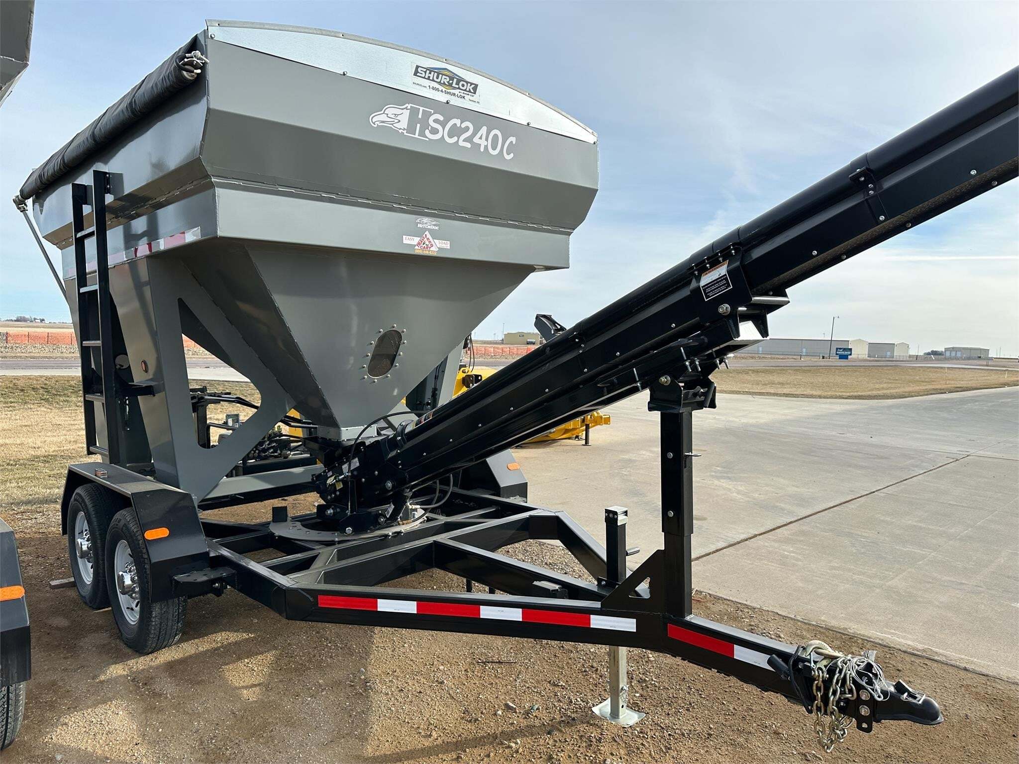 2026 TRAVIS HSC240C in Henderson, IA