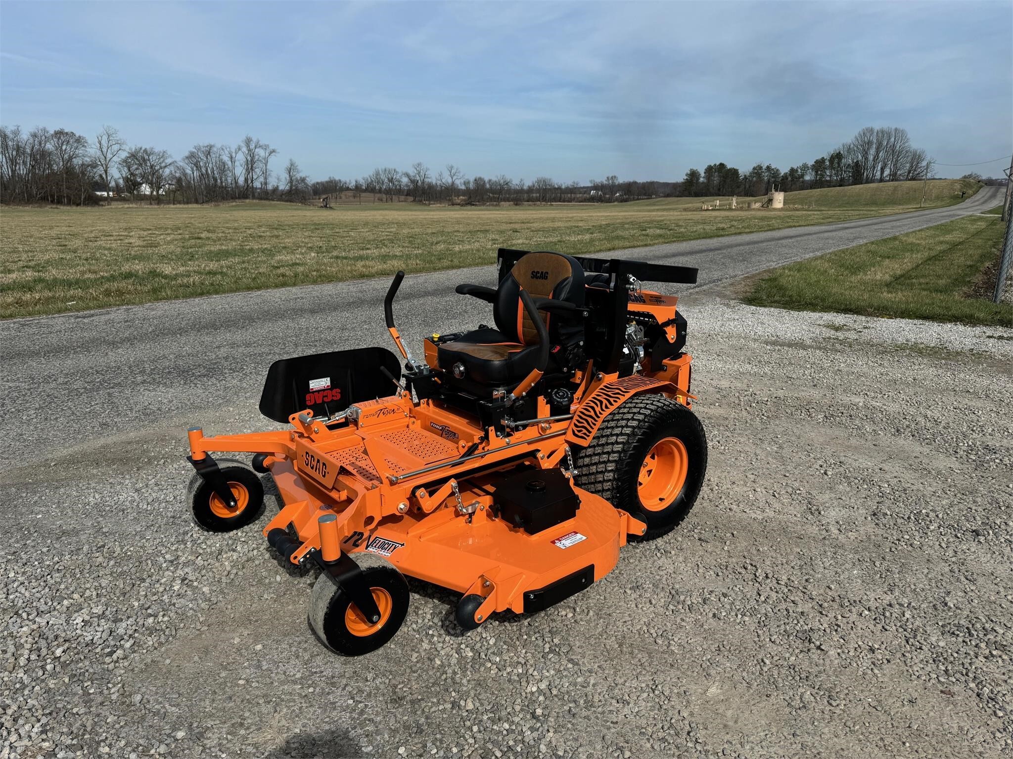 2025 SCAG STTII-72V-40BV-EFI in Shreve, OH