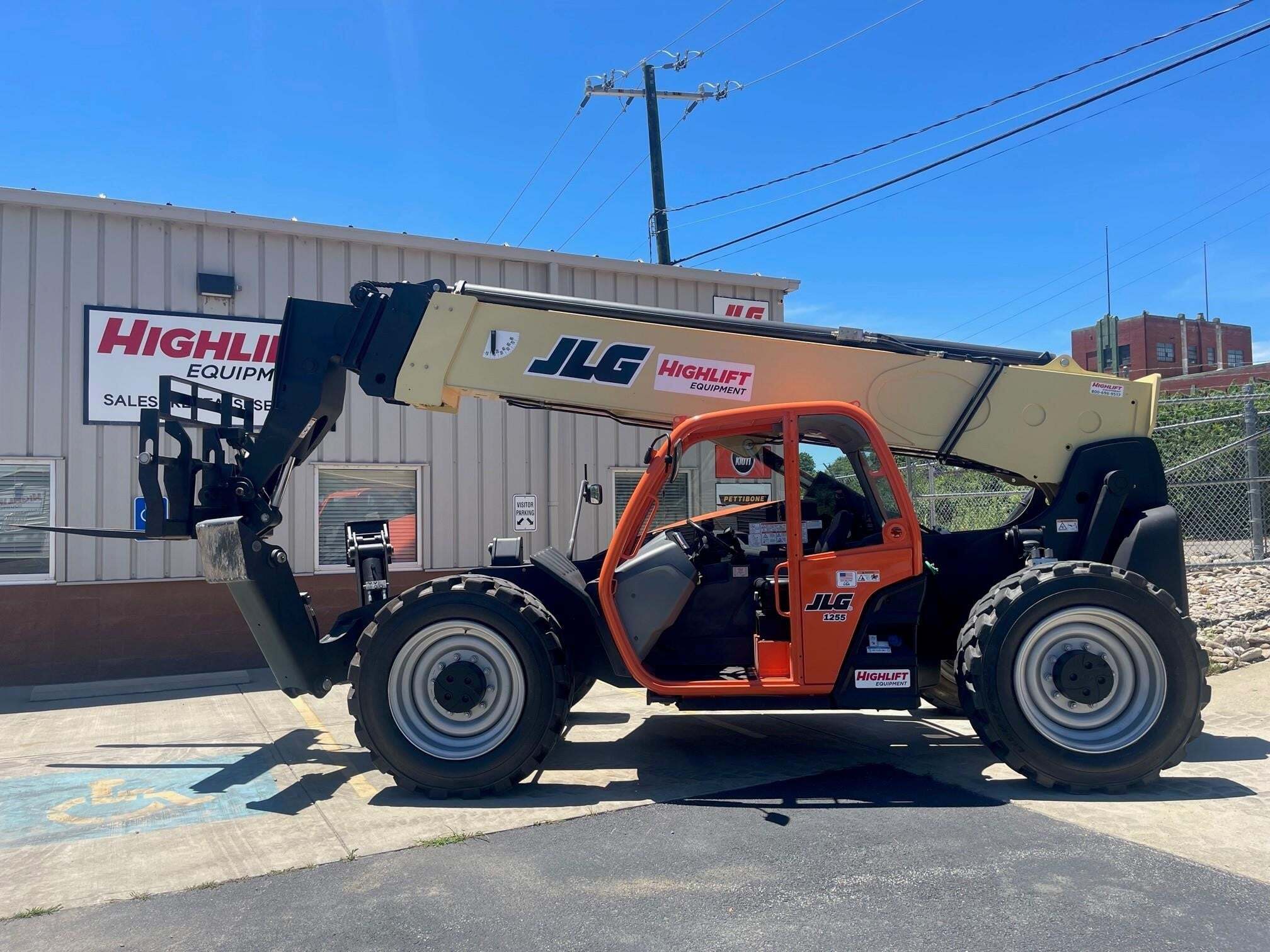 2016 JLG 1255 in Cincinnati, OH