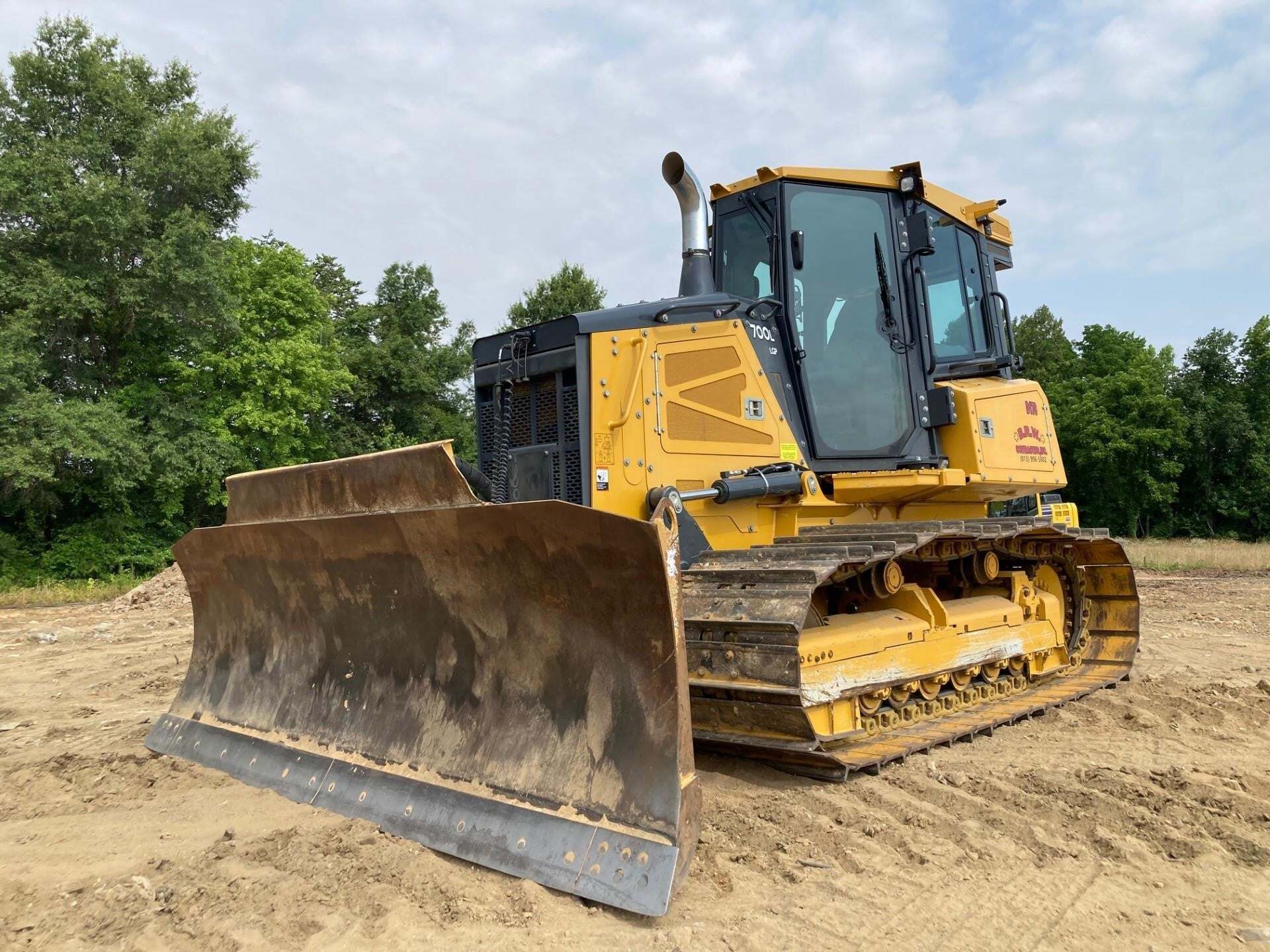 2022 DEERE 700L LGP in Chatham, VA