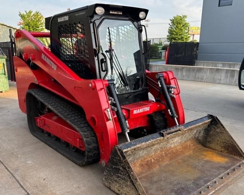 2022 MANITOU 3200VT in Bolingbrook, IL