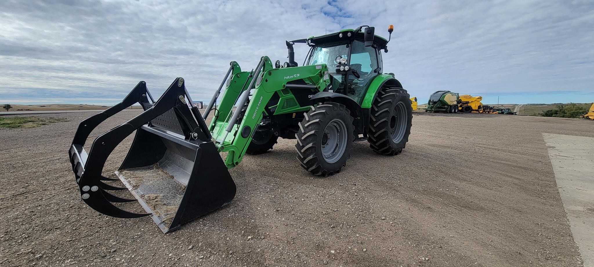 2022 DEUTZ FAHR 6130 in Mandan, ND