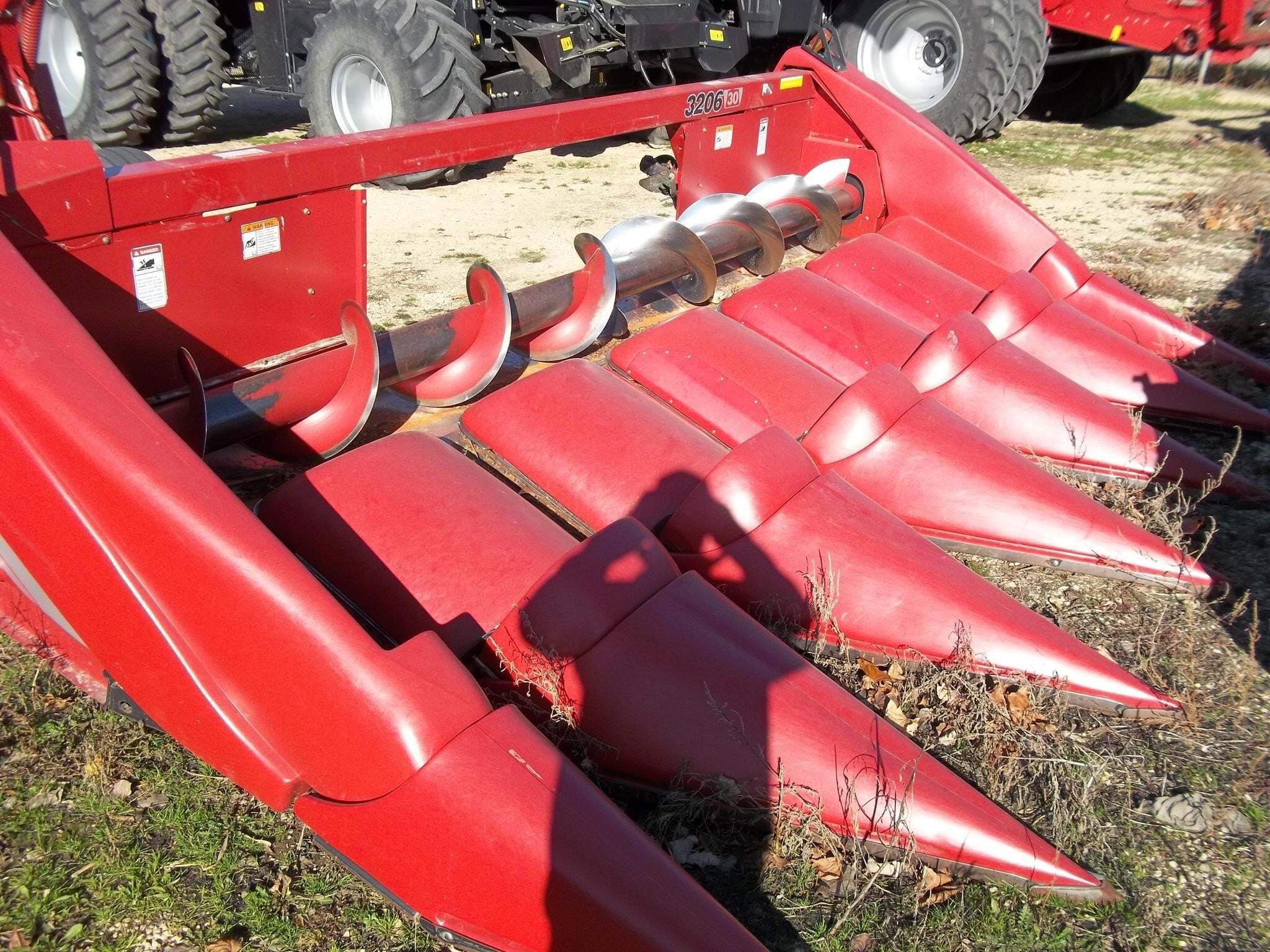 2013 CASE IH 3206 in Dyersville, IA