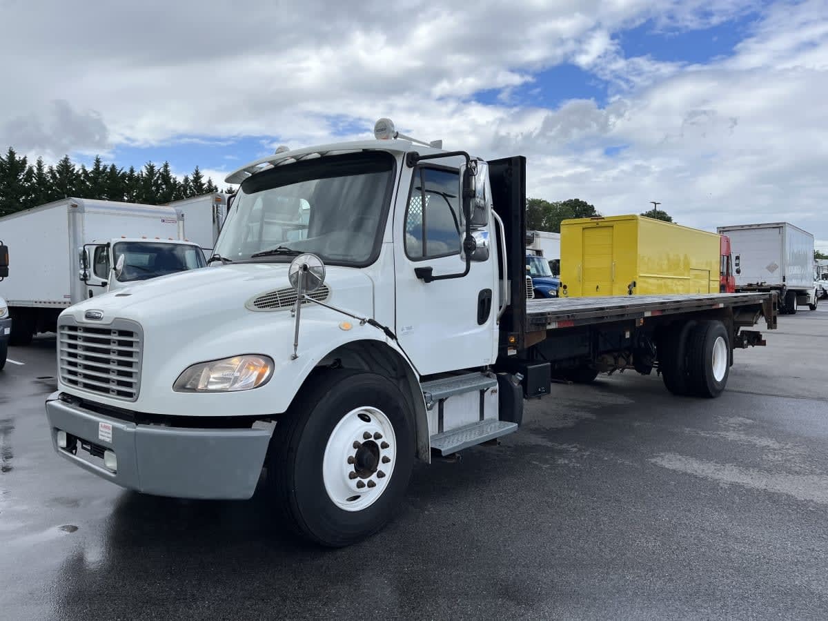2014 FREIGHTLINER BUSINESS CLASS M2 106 in Laurel, MD