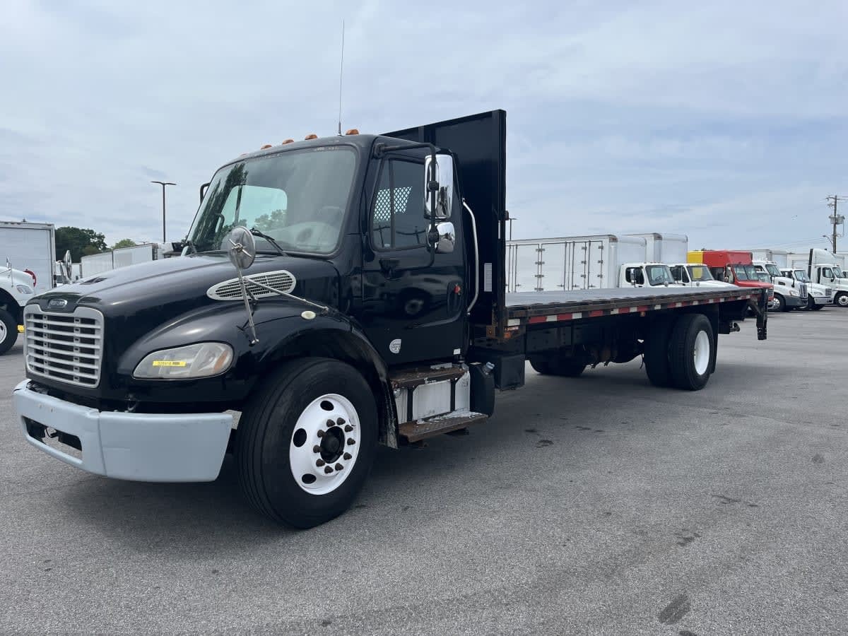 2015 FREIGHTLINER BUSINESS CLASS M2 106 in Laurel, MD