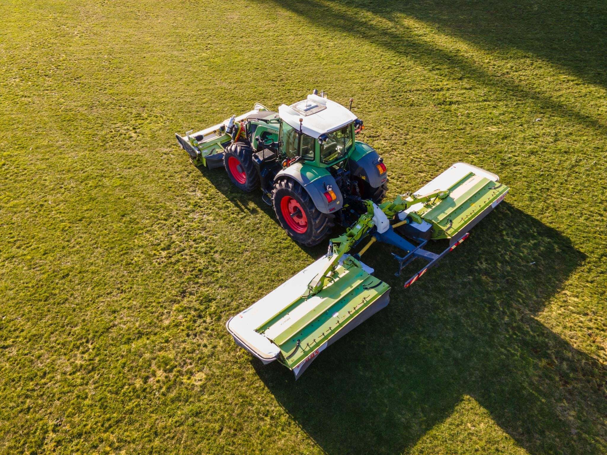2015 CLAAS DISCO 9200C CONTOUR in Lynden, WA