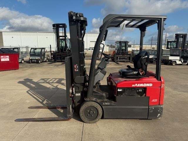 2020 RAYMOND 4460C30 in Houston, TX