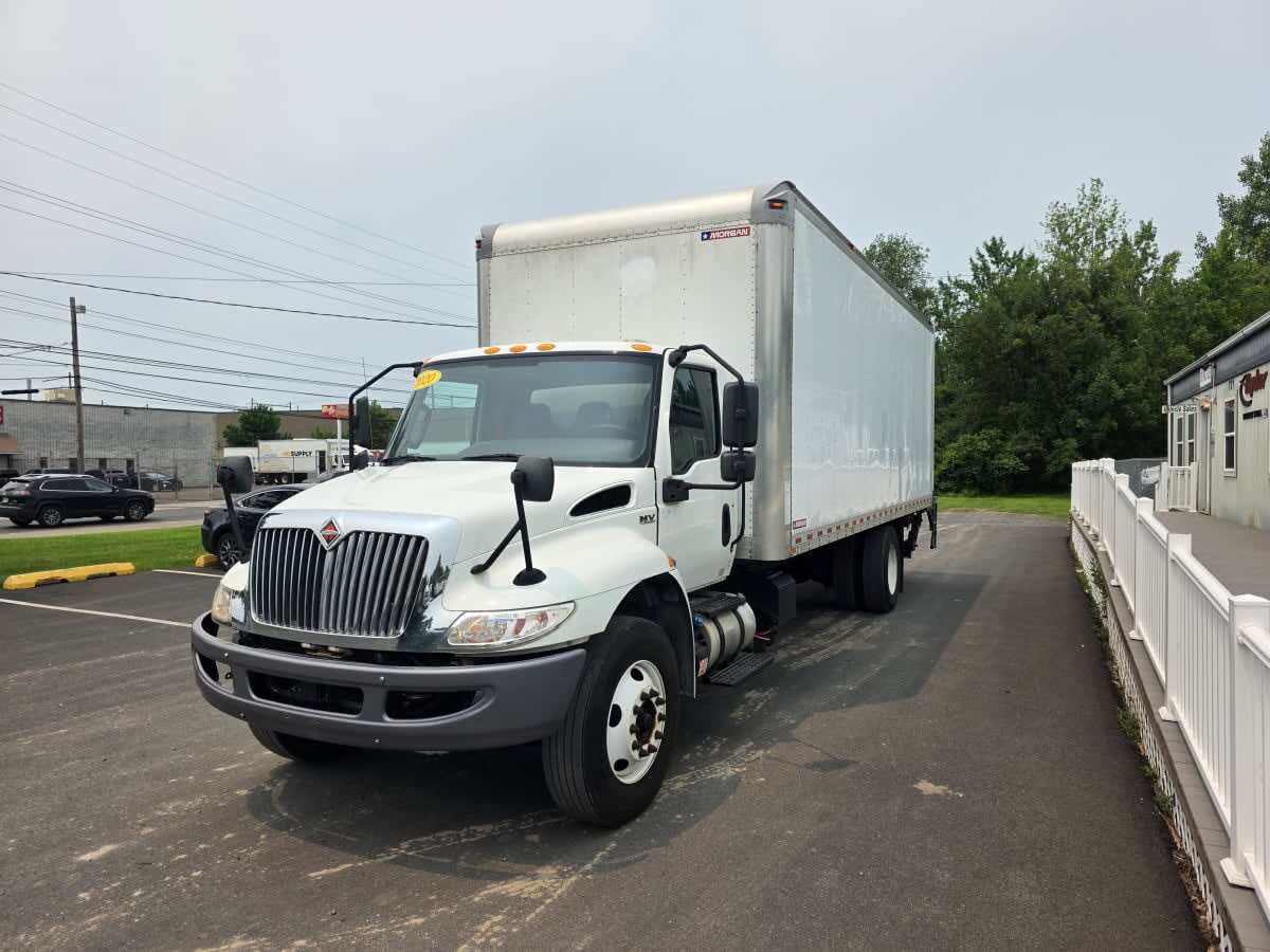 2020 INTERNATIONAL MV607 (4X2) in Bensalem, PA
