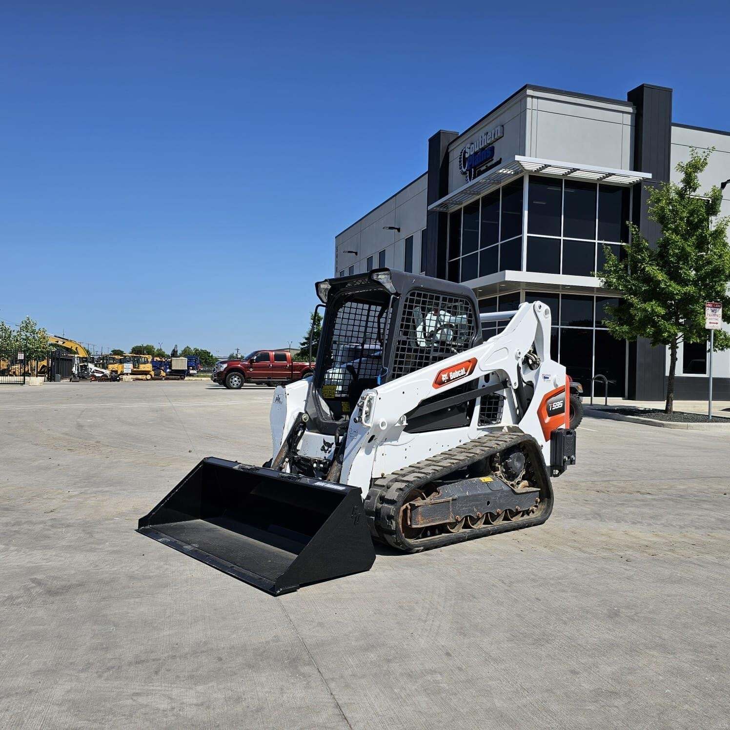 2023 BOBCAT T595 in San Antonio, TX