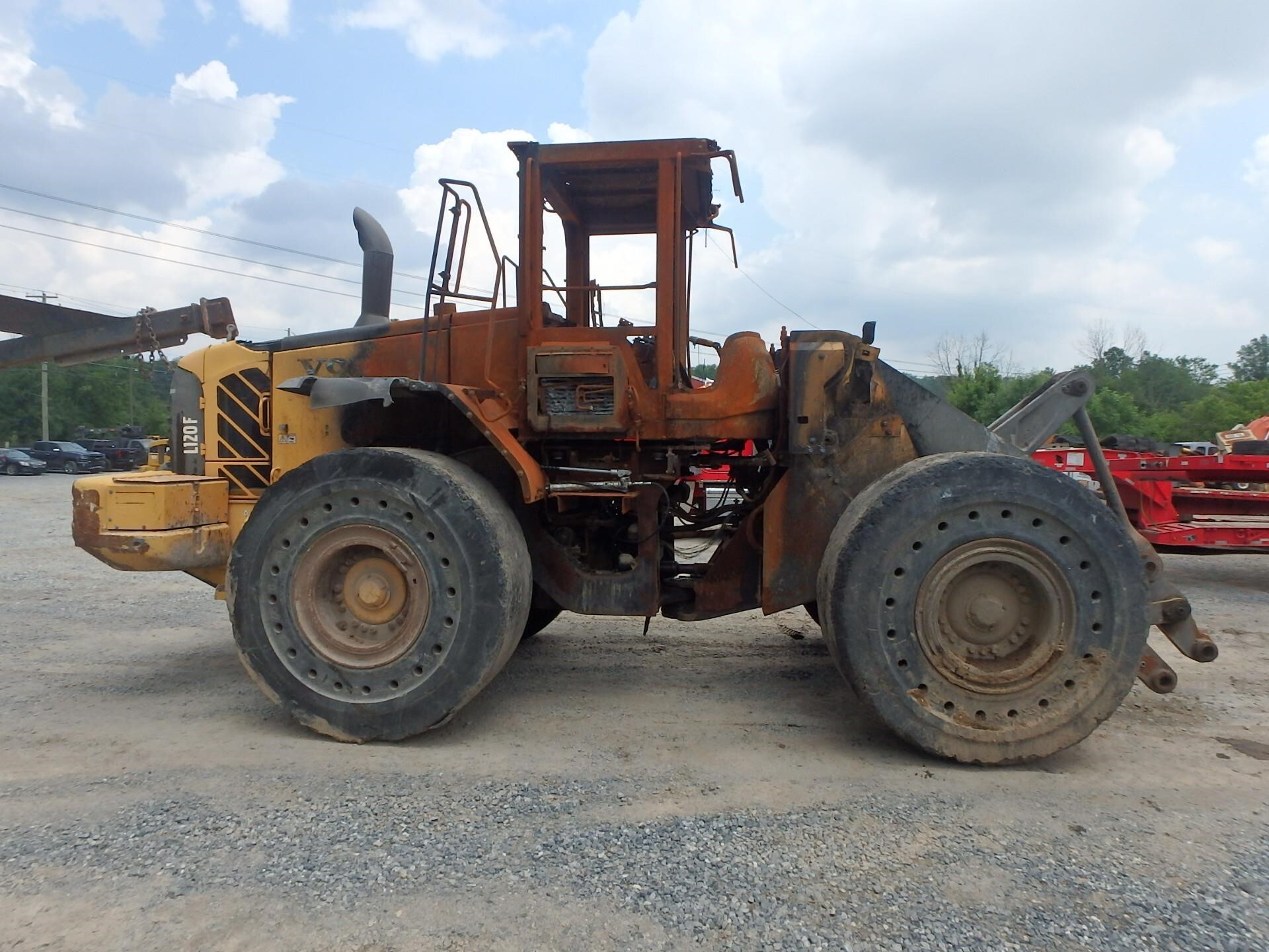 2007 VOLVO L120F in Manheim, PA