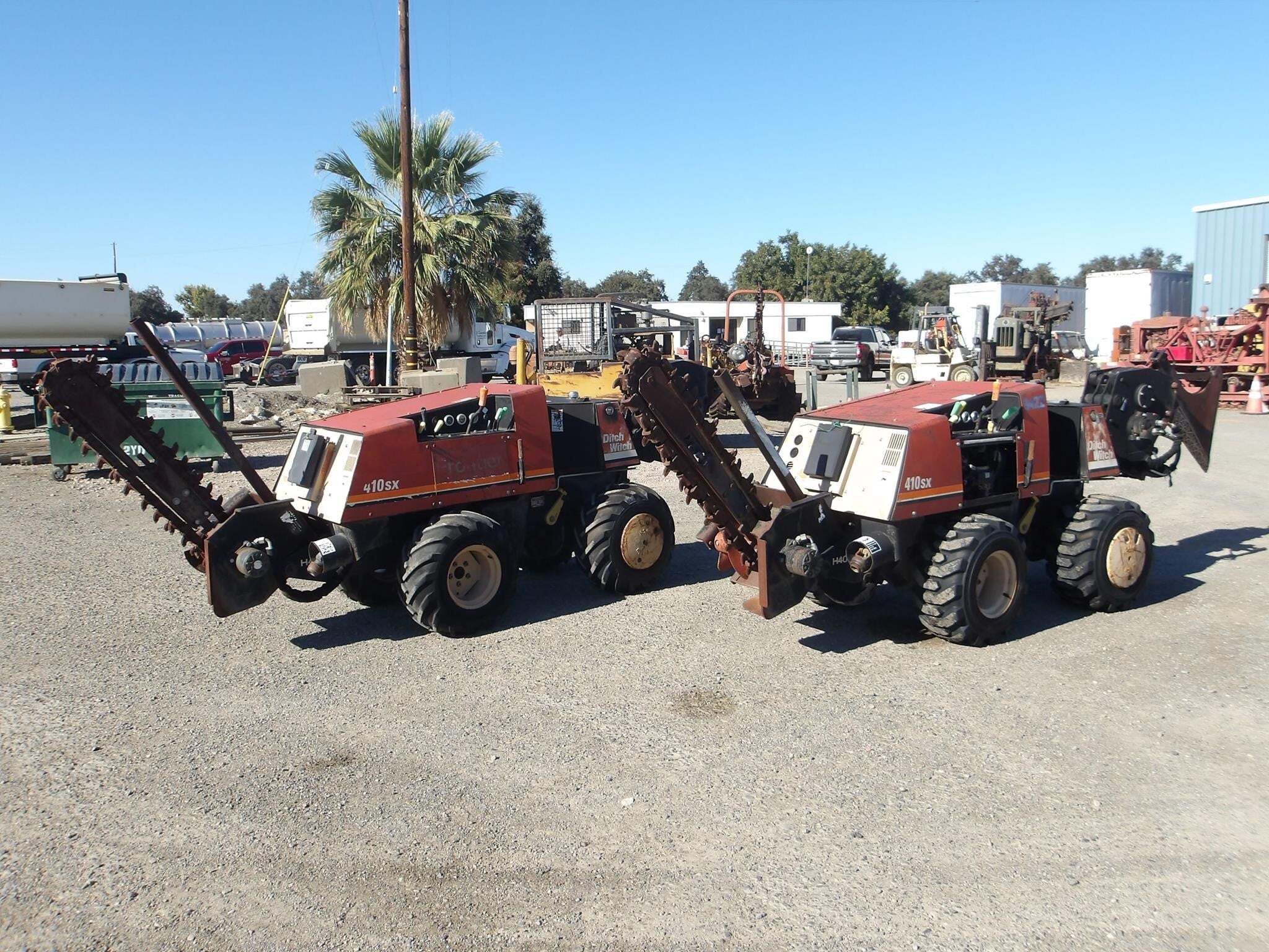 1998 DITCH WITCH 410SX in Woodland, CA