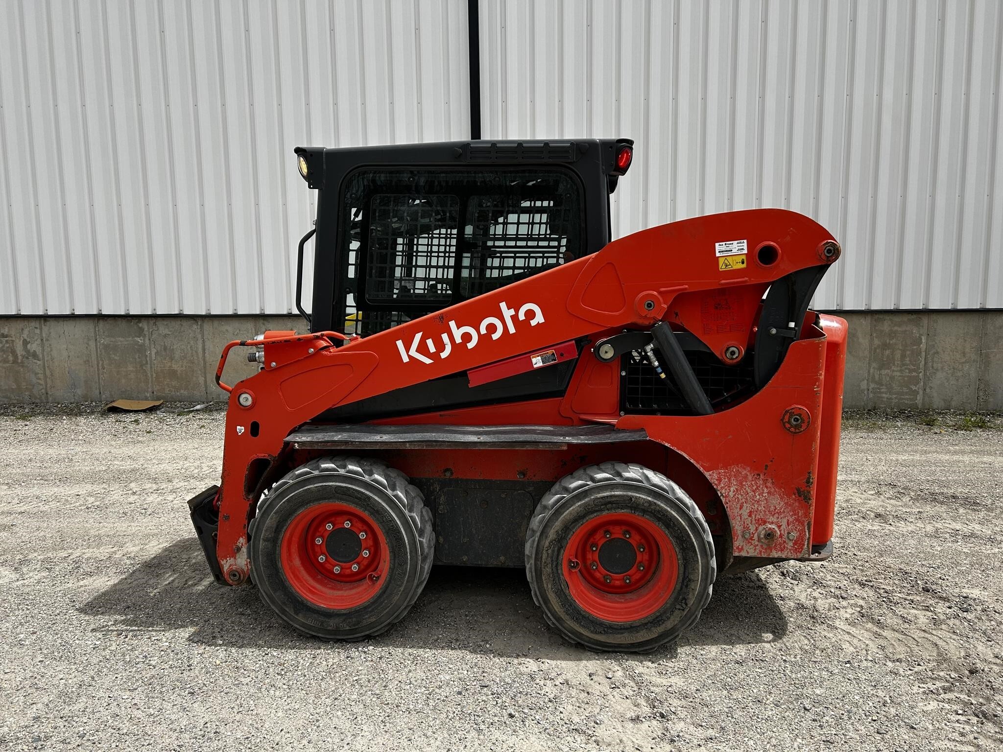 2024 KUBOTA SSV65 in Tustin, MI