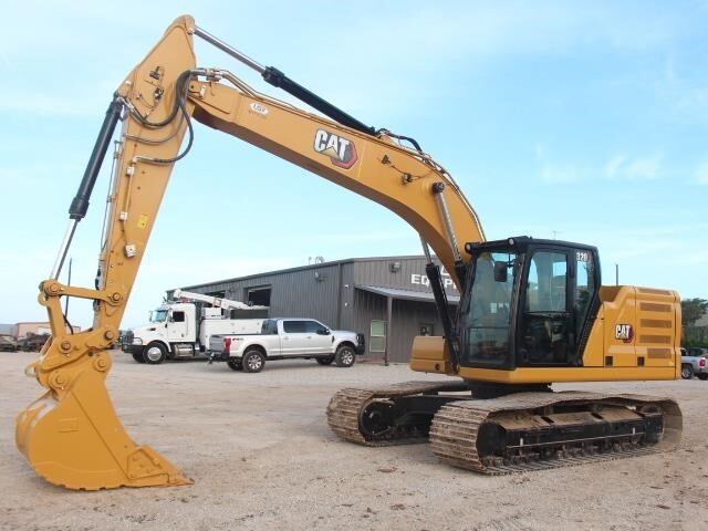 2025 CATERPILLAR 320 in Tyler, TX