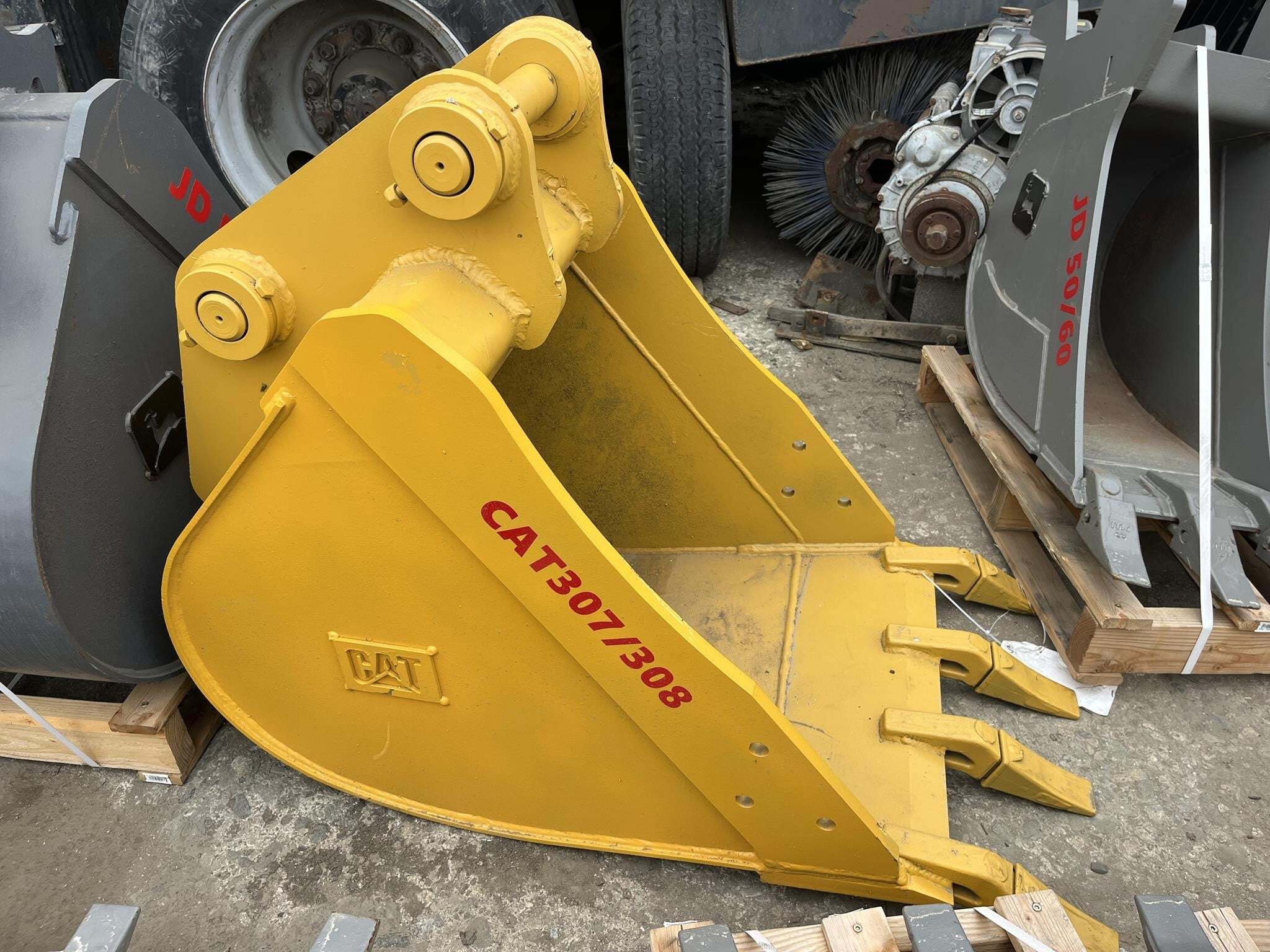 2025 CATERPILLAR Attachment in Palos Verdes Peninsula, CA