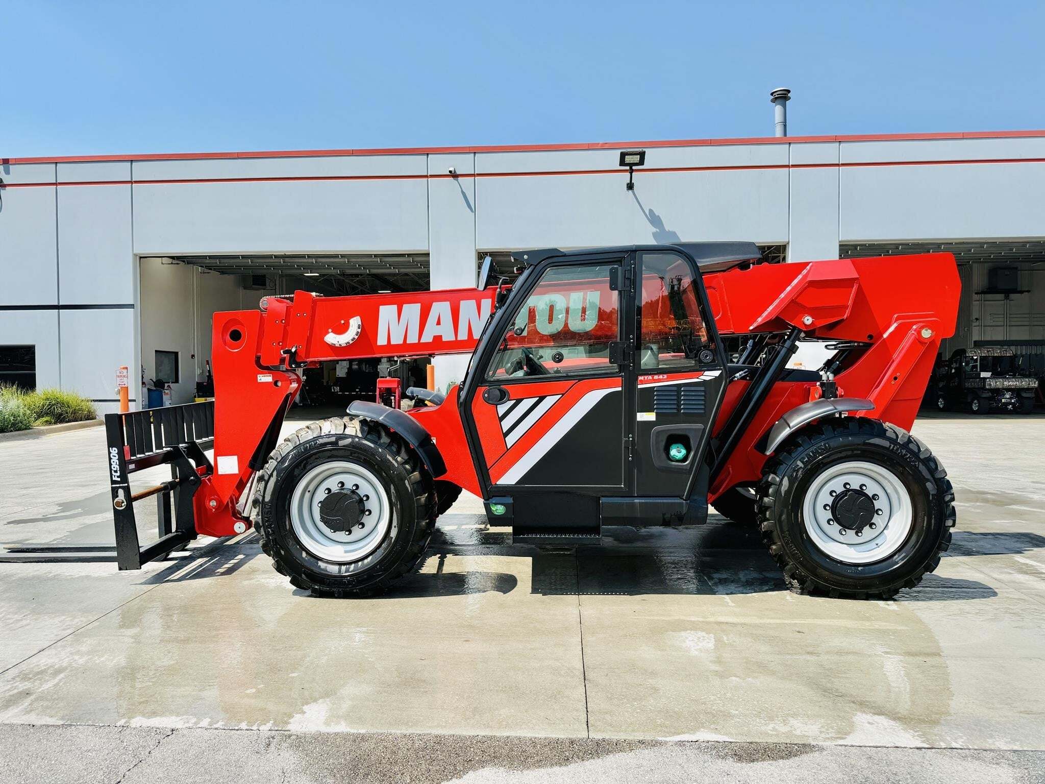 2025 MANITOU MTA842 in Bolingbrook, IL