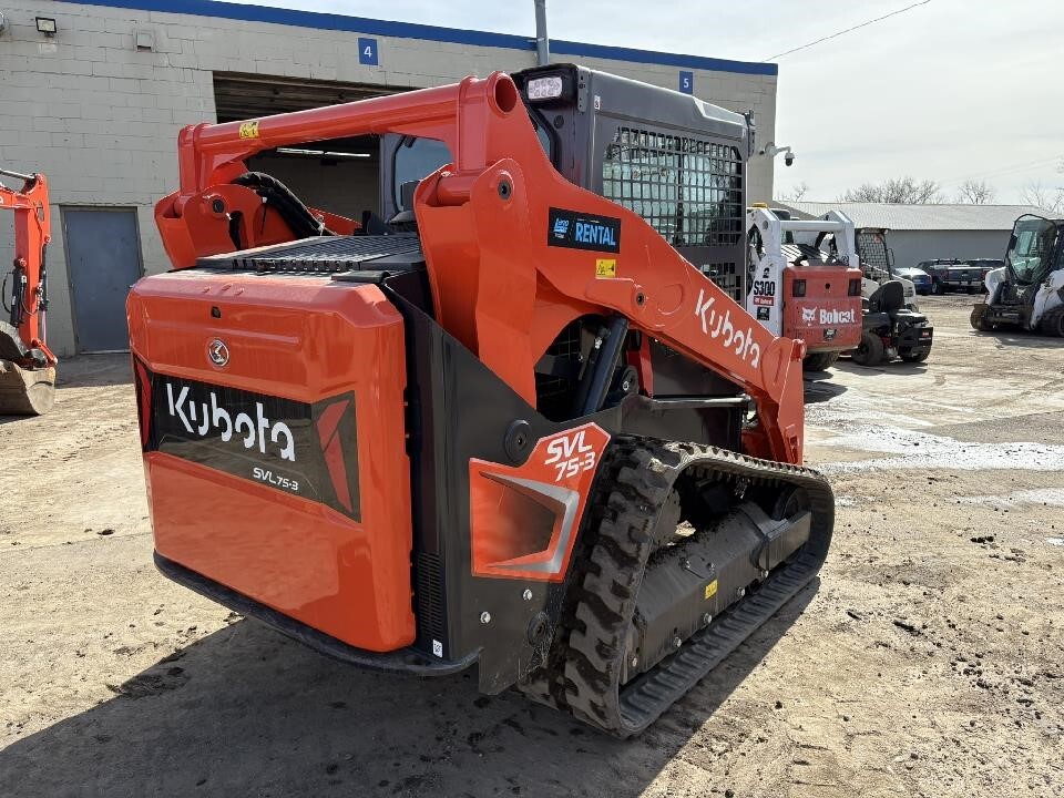 2024 KUBOTA SVL75-3 in Anoka, MN