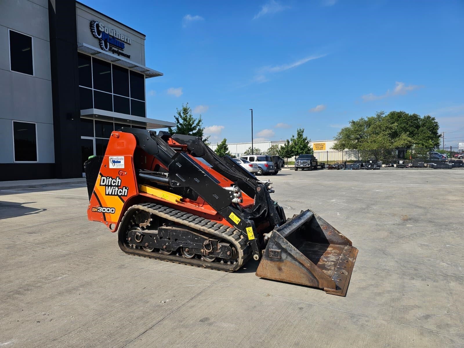 2020 DITCH WITCH SK3000 in San Antonio, TX