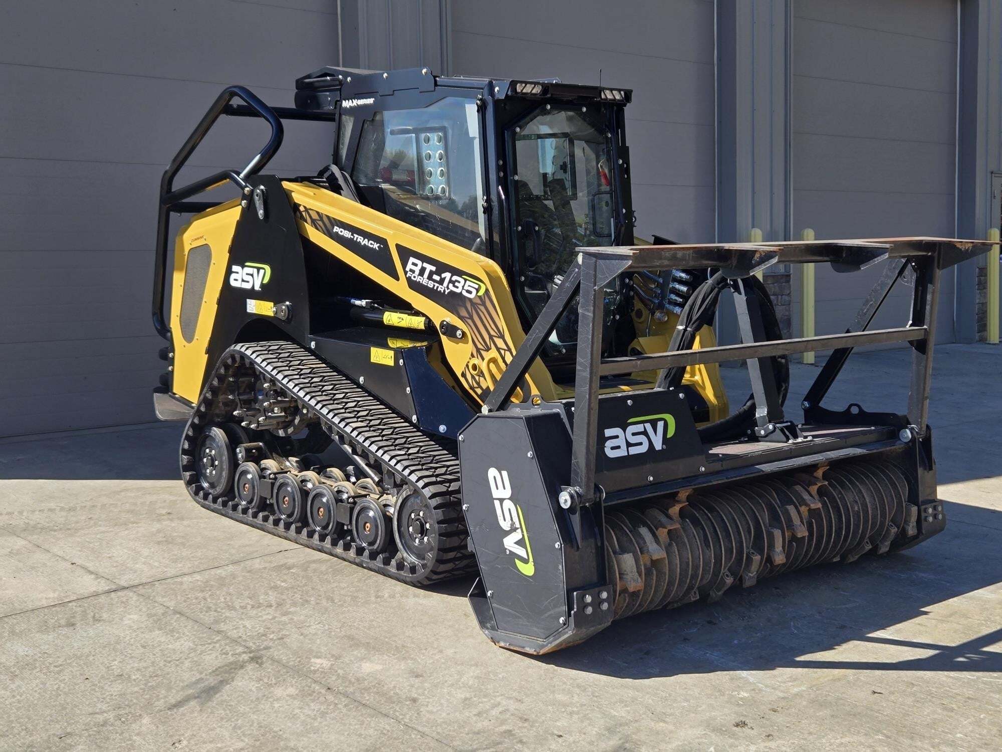 2022 ASV POSI-TRACK RT135F in Mount Pleasant, PA
