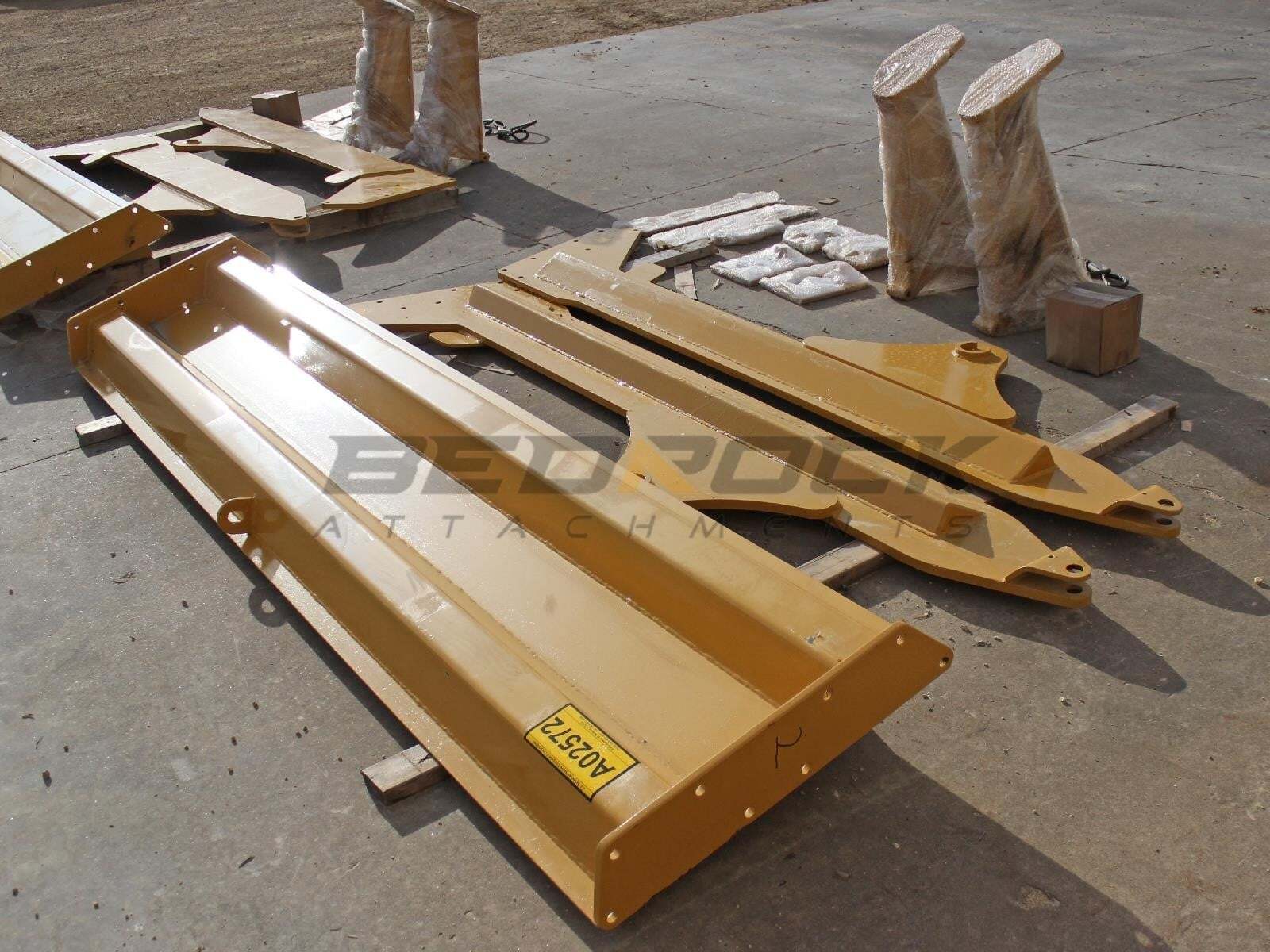 2026 BEDROCK TAILGATE FITS VOLVO A40E A40F A40G A45G in Deer Park, TX
