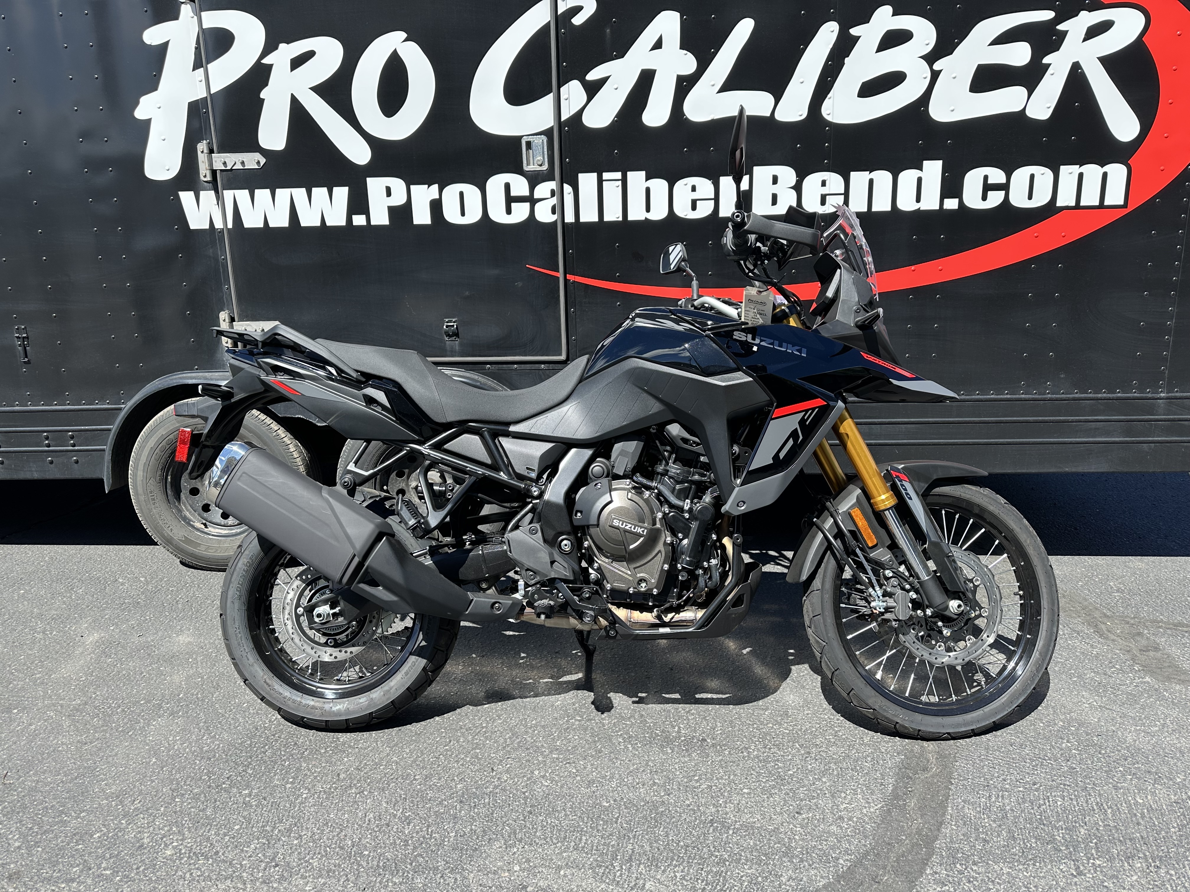 2025 Suzuki V-STROM 800DE 800DE in Bend, OR