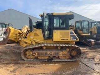 KOMATSU D51PX-24 in Hughes Springs, TX