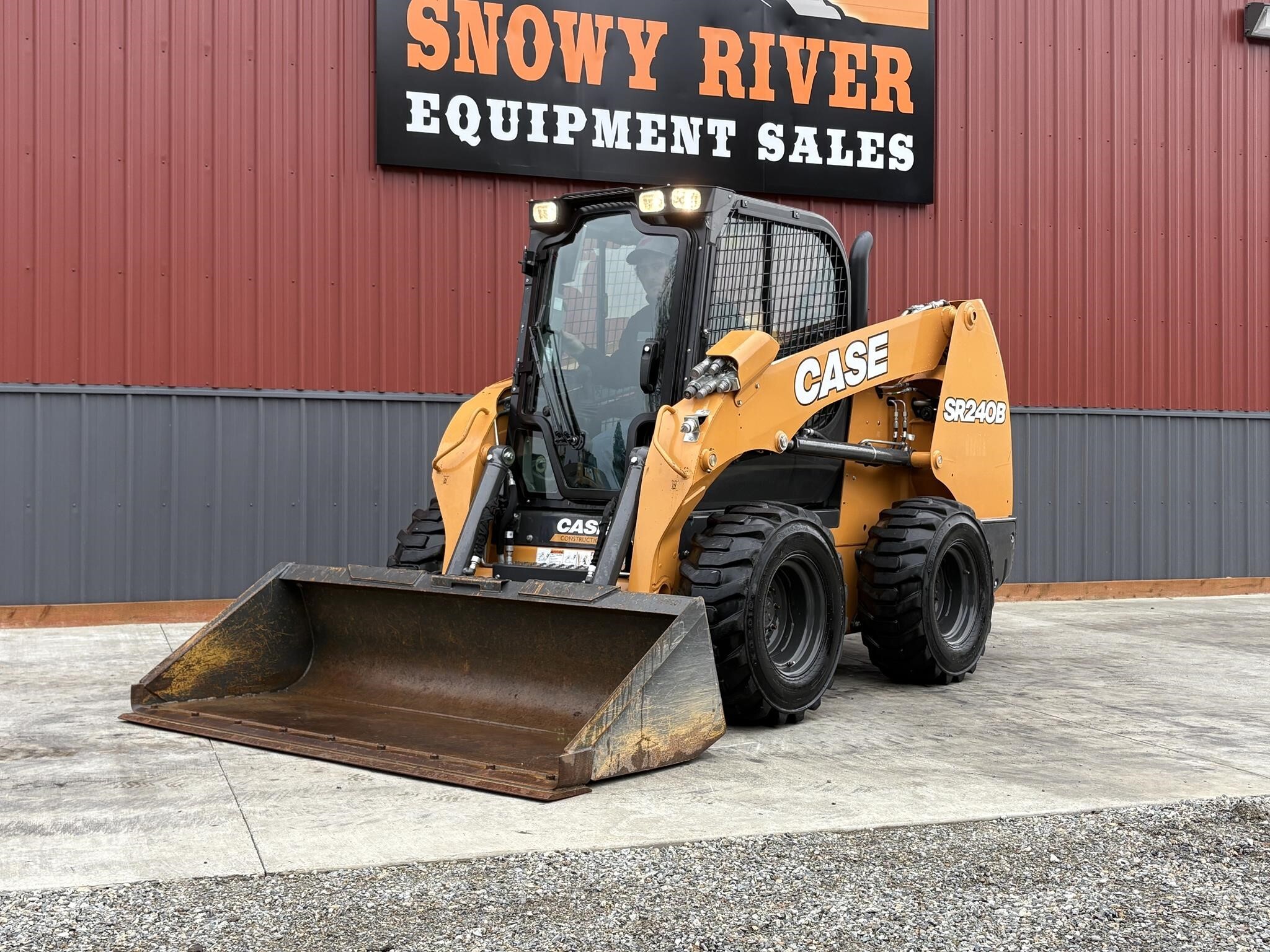 2022 CASE SR240B in Cle Elum, WA