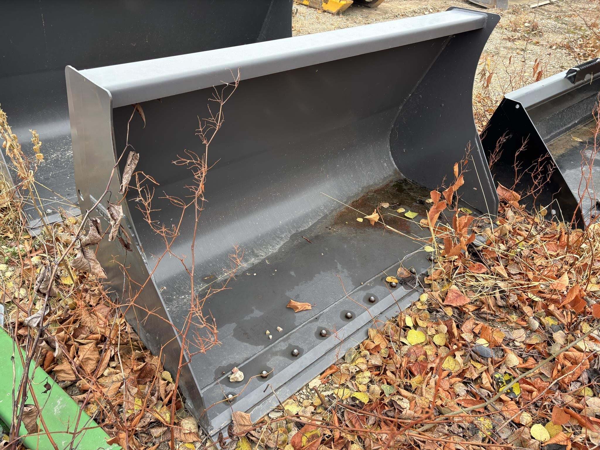 2022 VOLVO Attachment in Butler, WI
