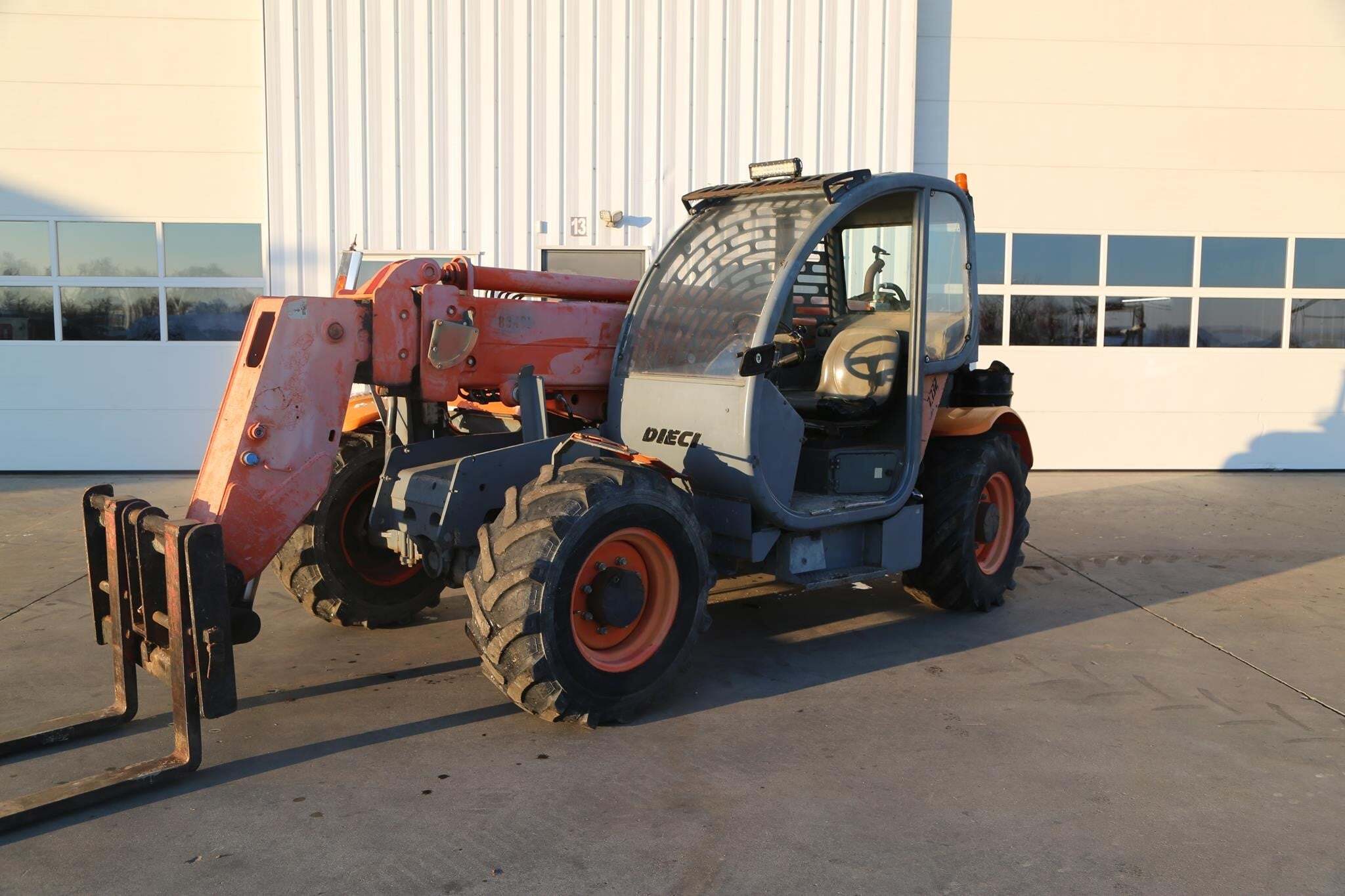 2007 DIECI XRM7.732 in Bethel, PA