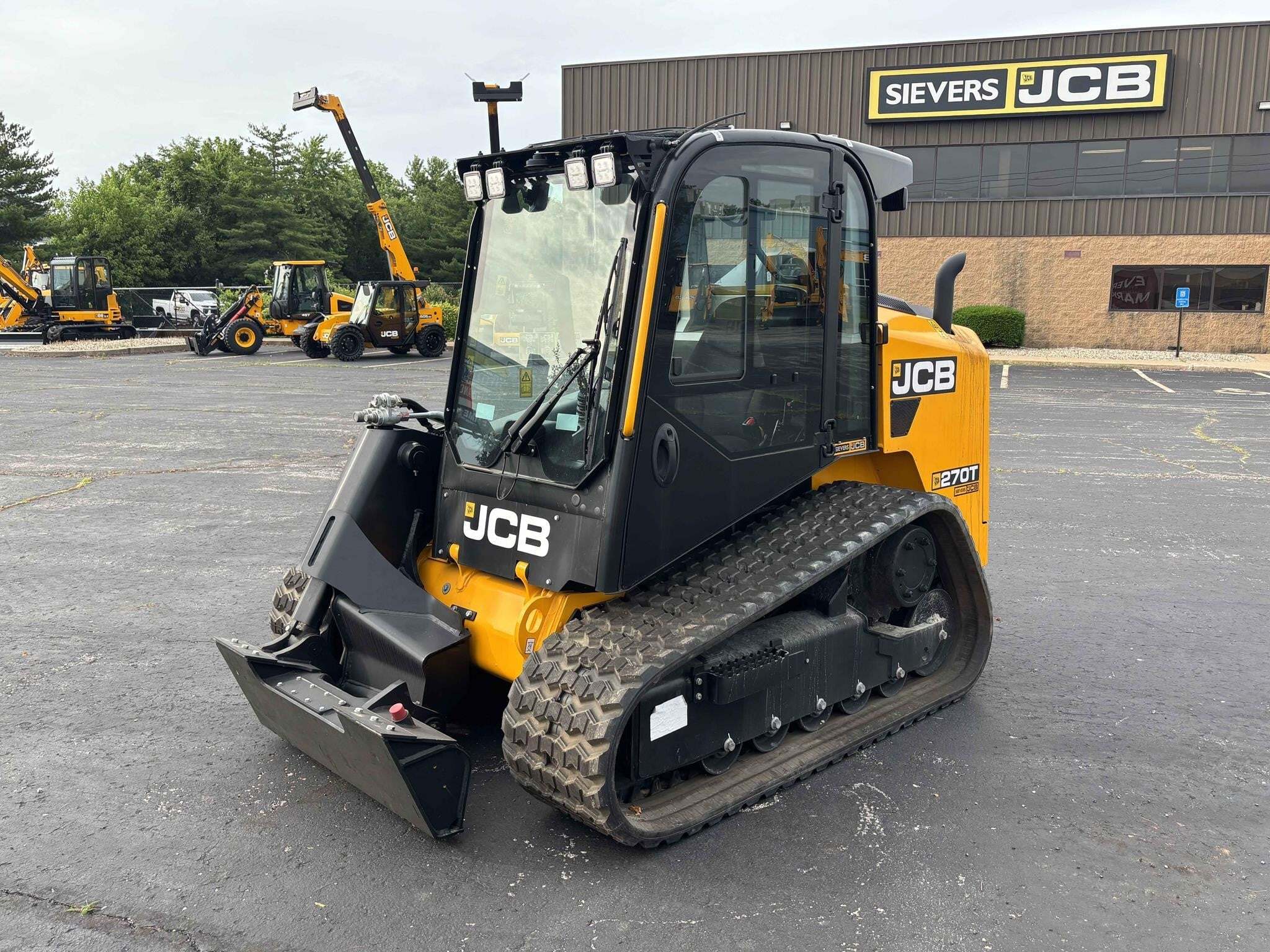 2025 JCB 270T in St Peters, MO