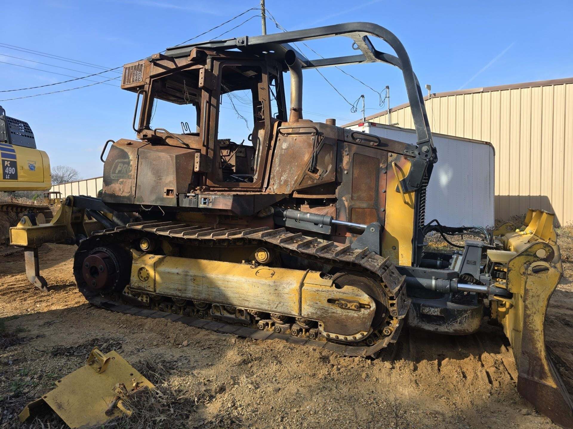 DEERE 750K XLT in Hughes Springs, TX