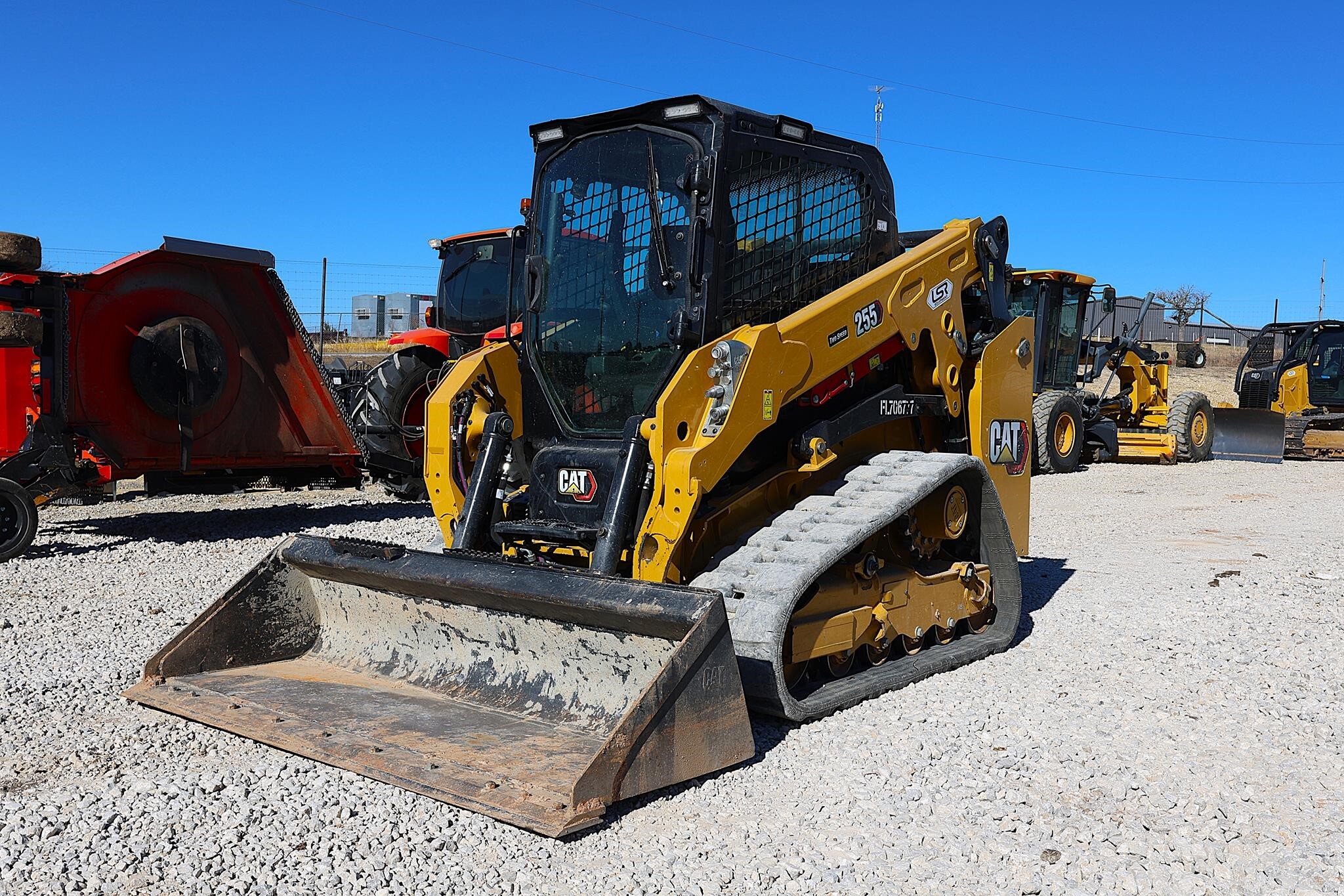2025 CATERPILLAR 255 in Tyler, TX