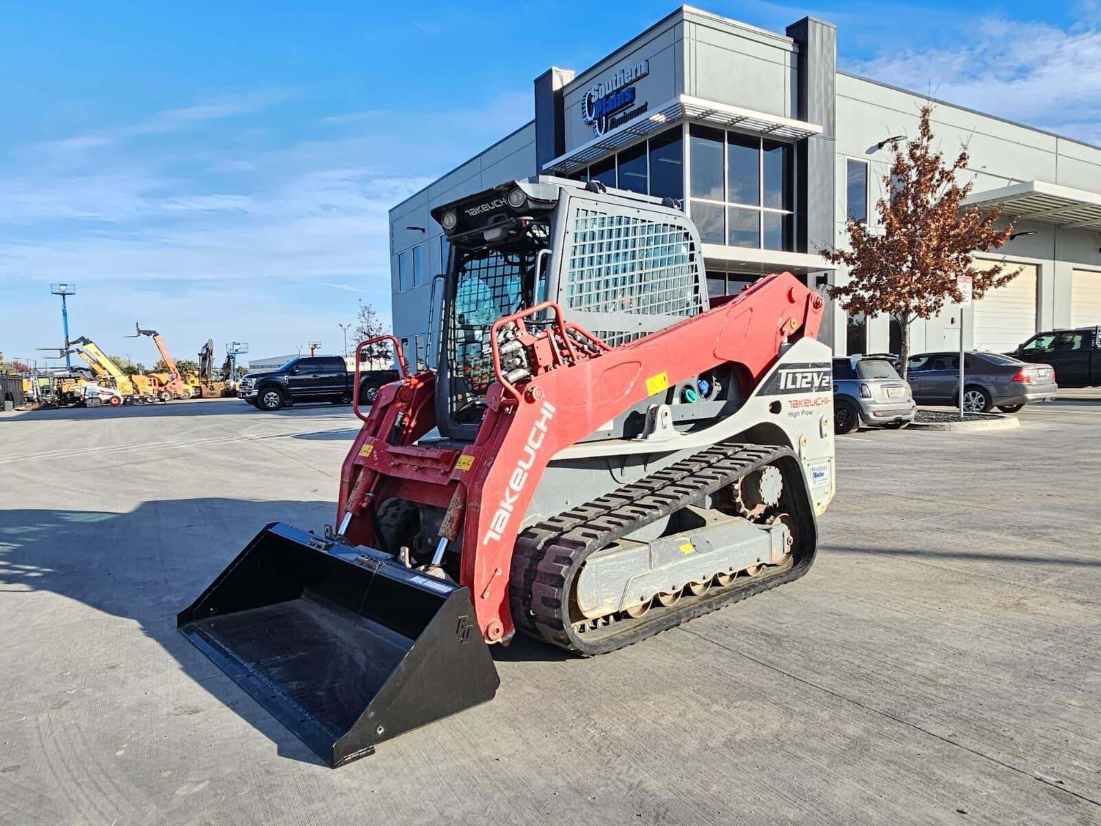 2022 TAKEUCHI TL12V2 in San Antonio, TX
