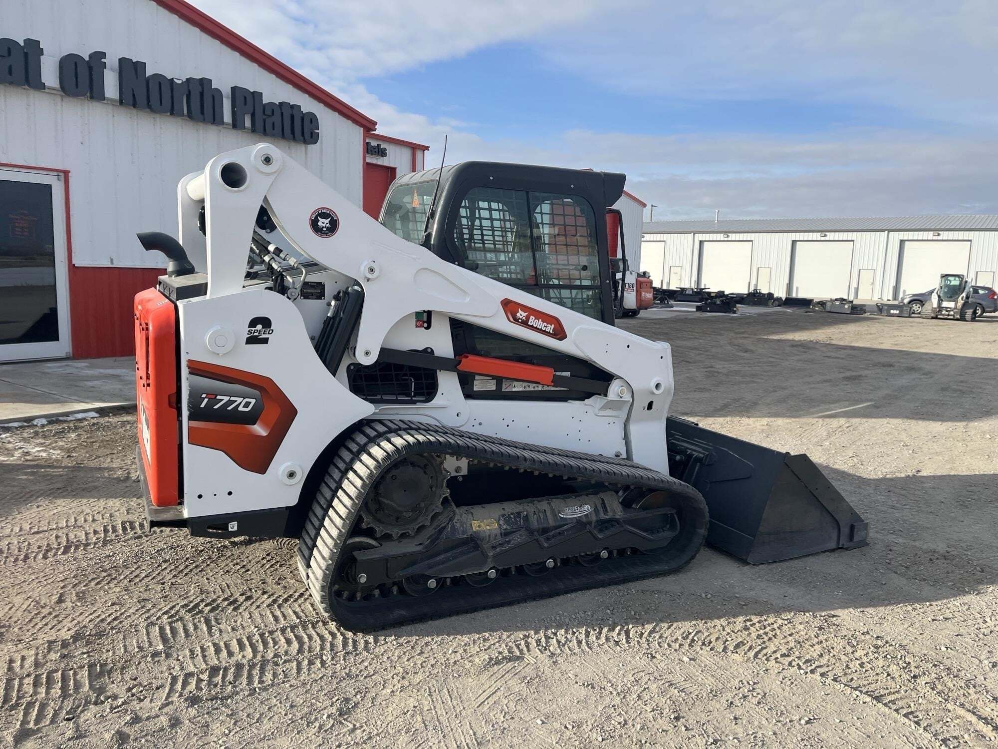 2025 BOBCAT T770 in North Platte, NE