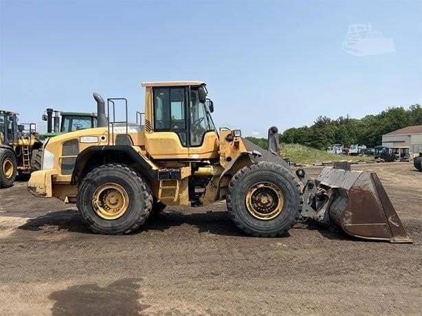 2014 VOLVO L110G in Holland, MI