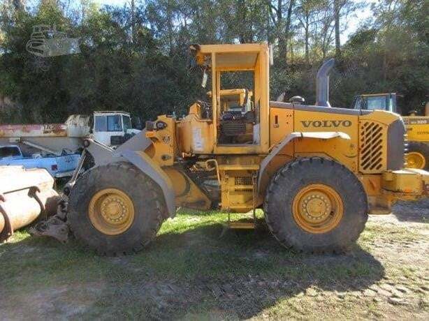 2005 VOLVO L70E in Holland, MI