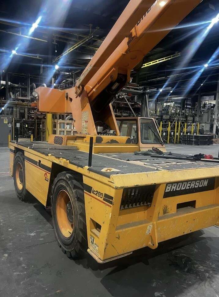 2019 BRODERSON IC200-3J in Bedford Park, IL