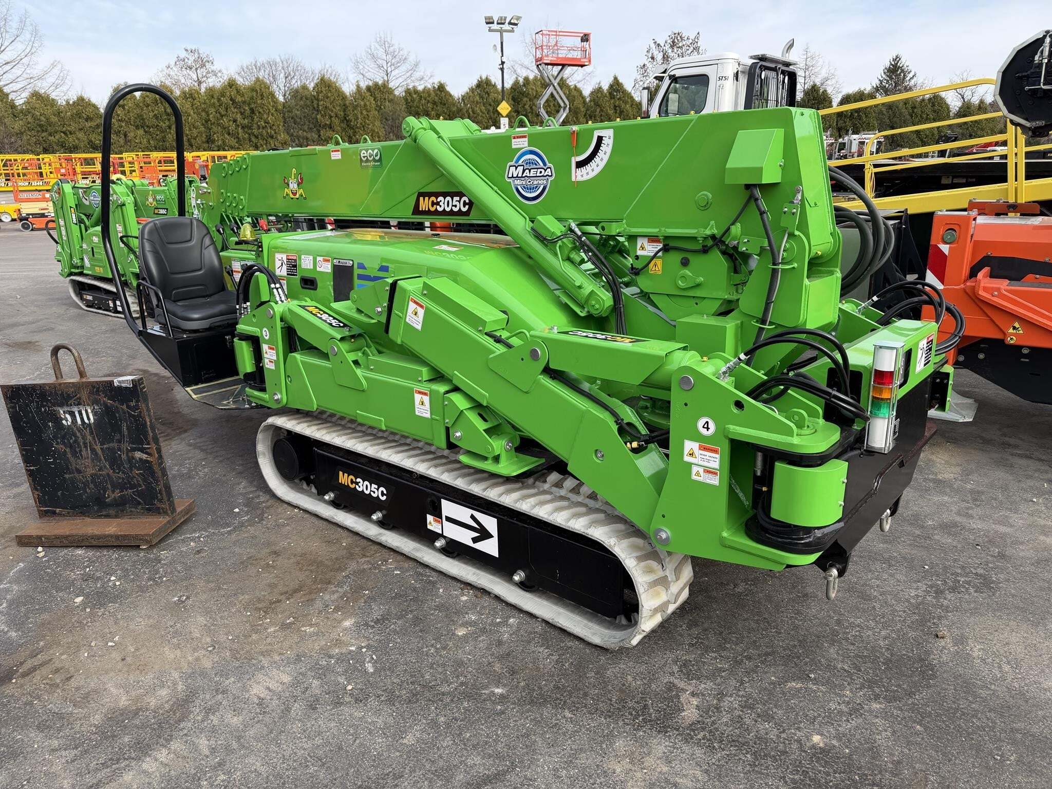 2023 MAEDA MC305C in Bolingbrook, IL