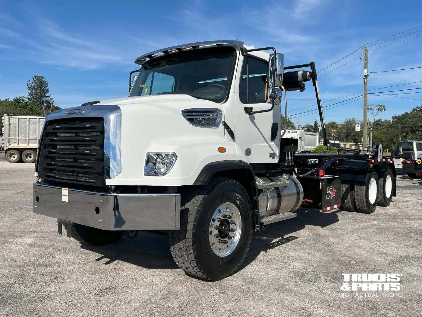 2027 FREIGHTLINER 114SD in Tampa, FL
