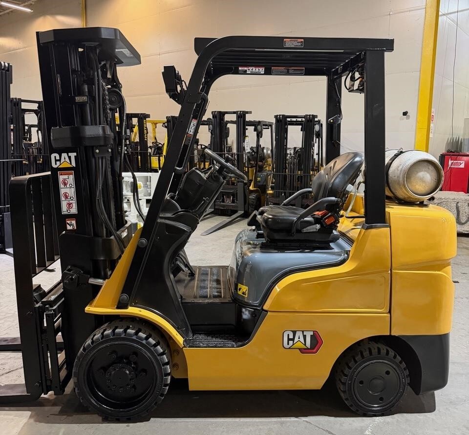 2023 CATERPILLAR GC30N in Buffalo, NY