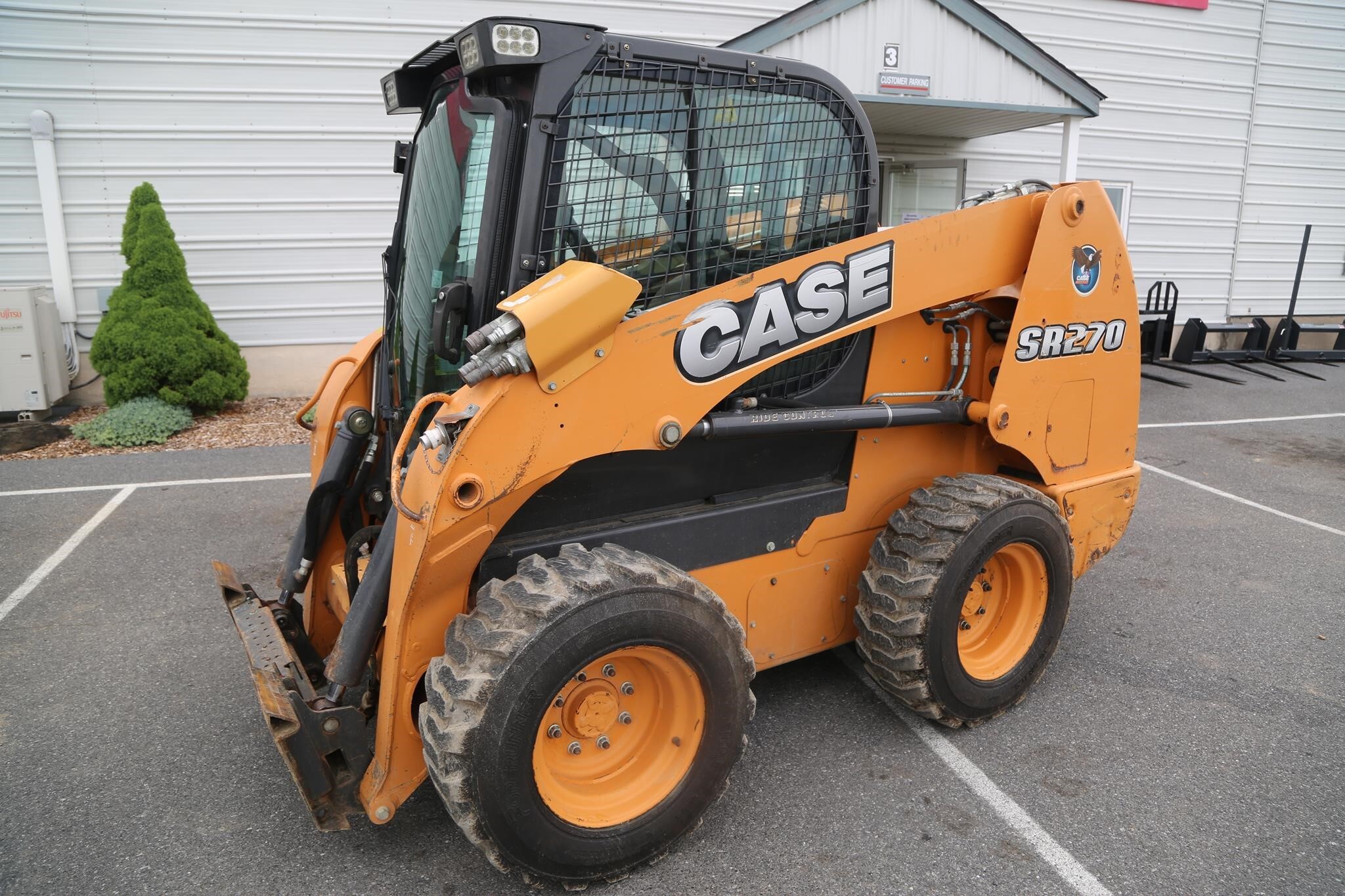 2016 CASE SR270 in Bethel, PA