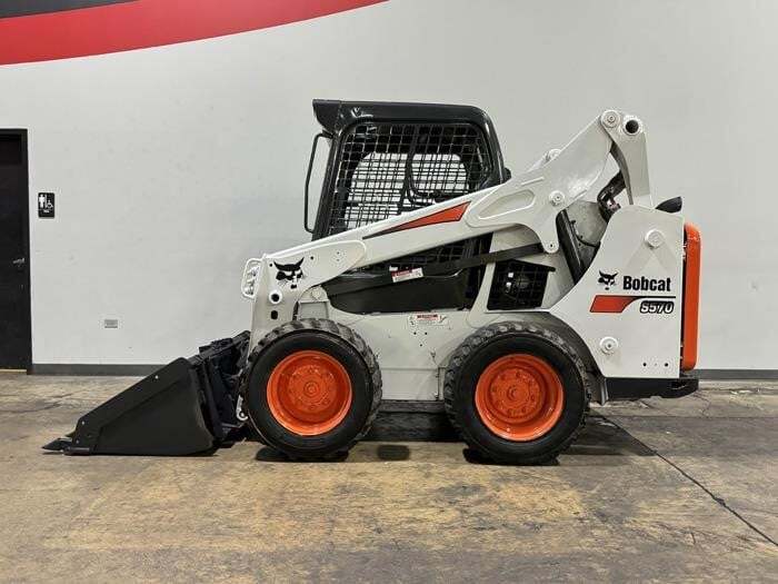 2019 BOBCAT S570 in Dallas, TX