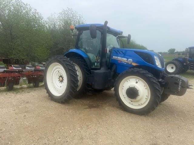 2021 NEW HOLLAND T7.245 SIDEWINDER II in Charles City, IA