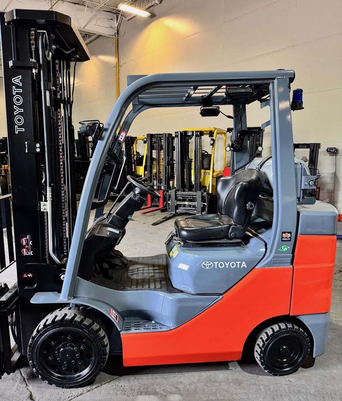 2022 TOYOTA 8FGCU30 in Buffalo, NY