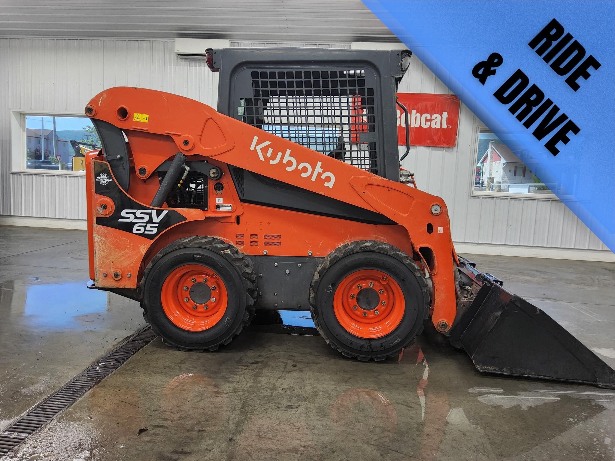 2022 KUBOTA SSV65 in Bethel, PA