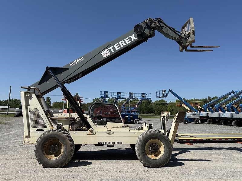 2005 TEREX TH1056C in East Bethany, NY