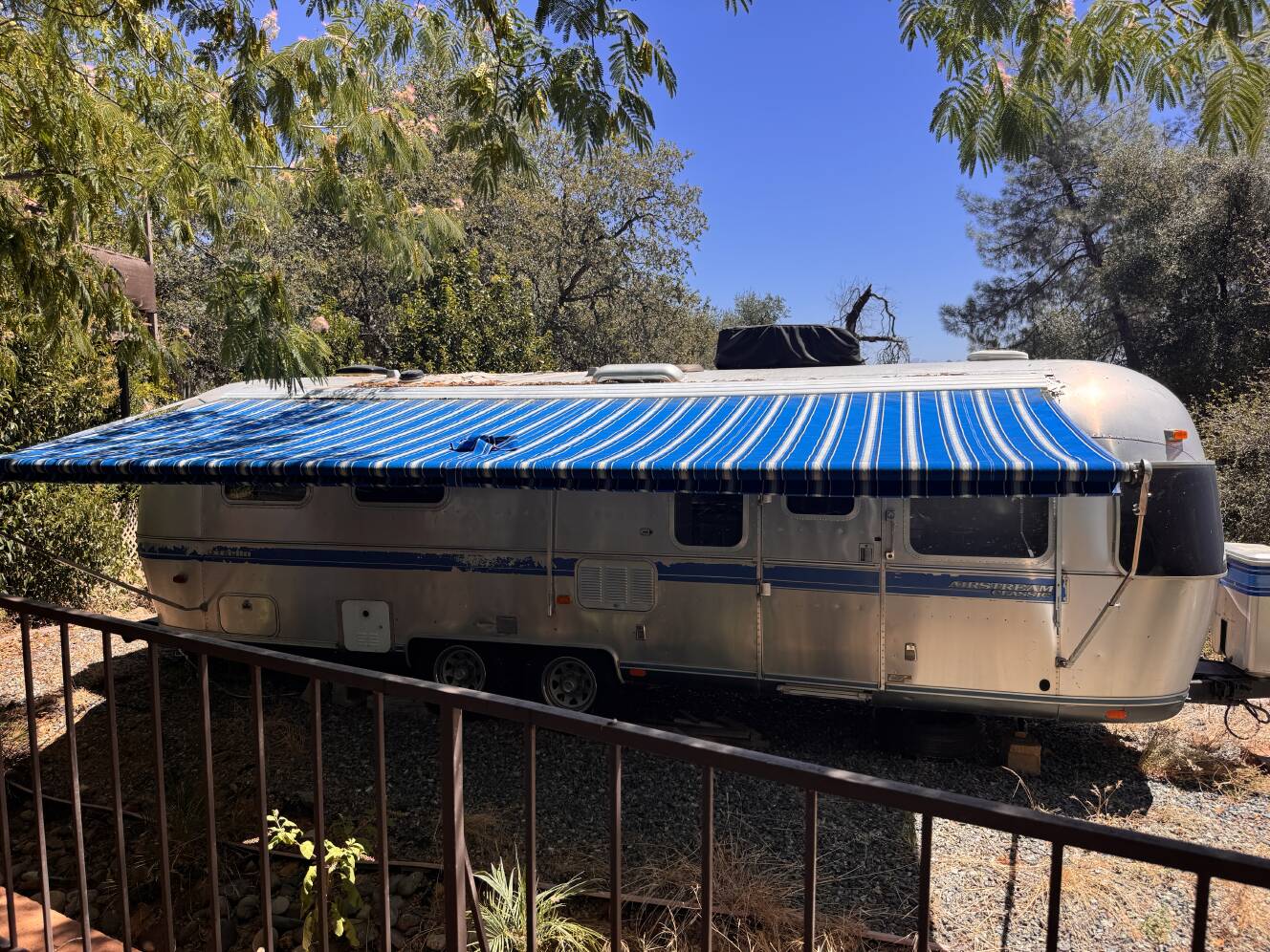 A photo of this 1991 Airstream EXCELLA 29