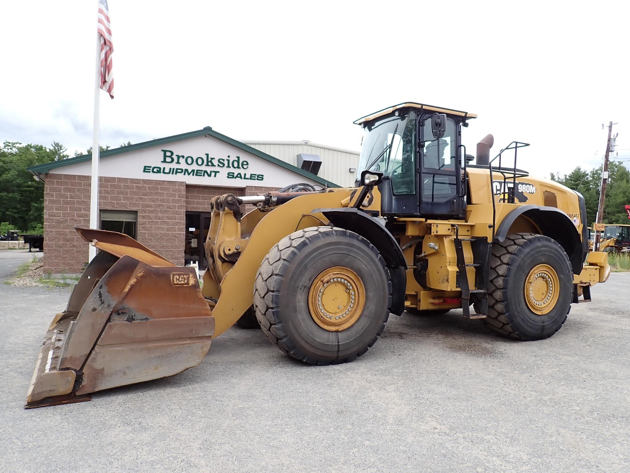 2017 CATERPILLAR 980M in Phillipston, MA