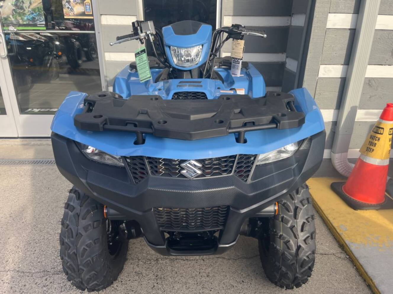 A photo of this 2025 Suzuki KINGQUAD 500AXI POWER STEERING SE PLUS