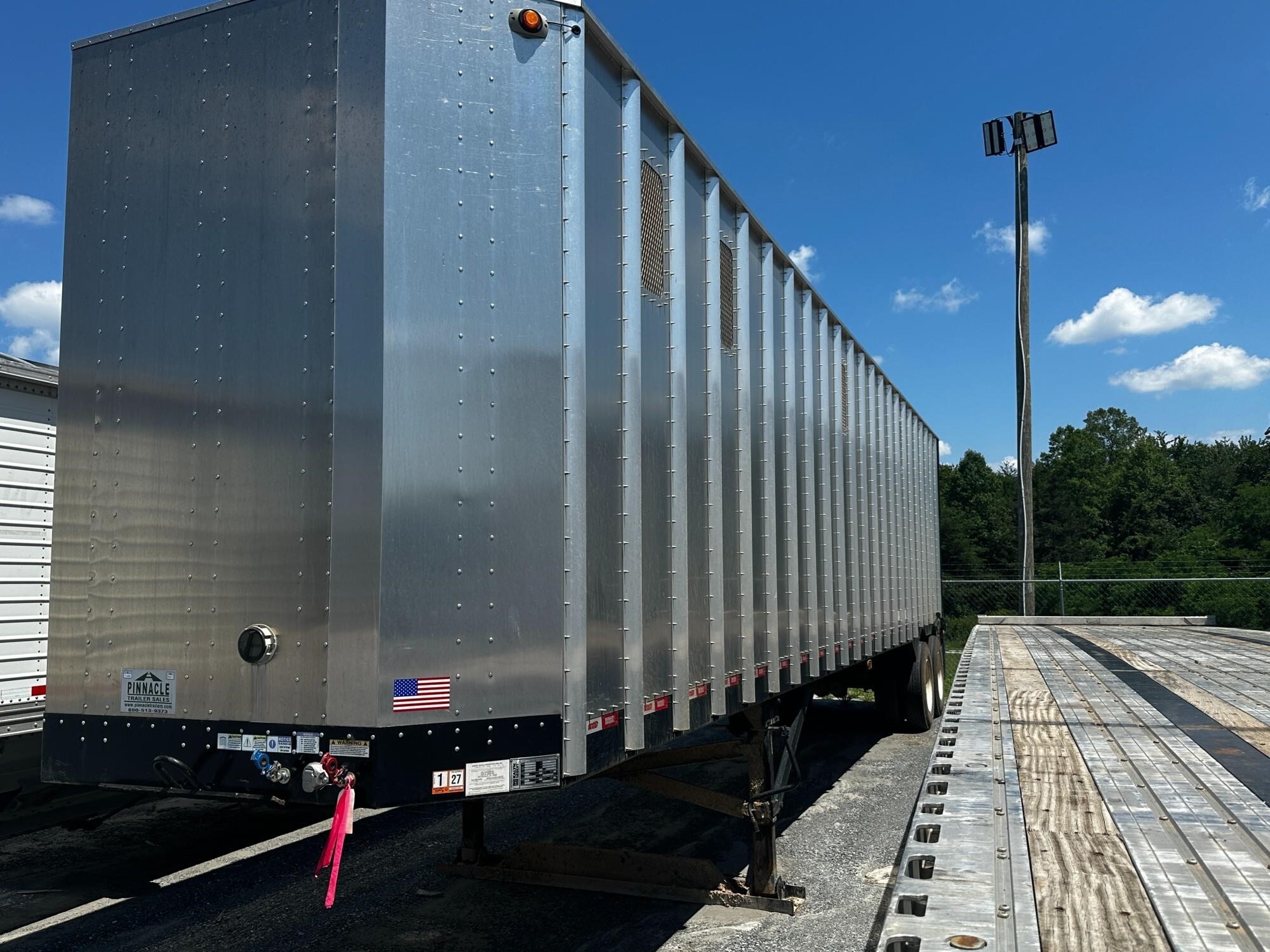 2025 KALYN SIEBERT 42' X 96" X 13'6" CLOSED TOP CHIP in Rustburg, VA